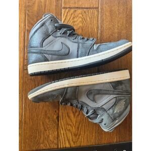 Nike Air Jordan 1 Mid Distressed Smoke Grey Women’s Sneakers Size 10 Like New